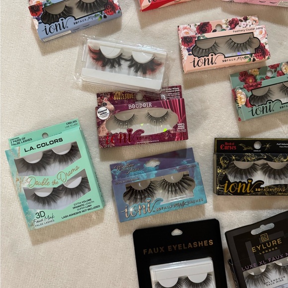 Ioni Assorted Faux Eyelash Set - Picture 2 of 5